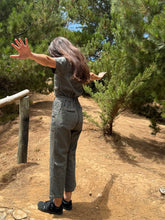 Cargar imagen en el visor de la galería, Overol Verde Musgo MANGA CORTA