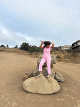 Cargar imagen en el visor de la galería, Overol rosado bebe denim manga corta