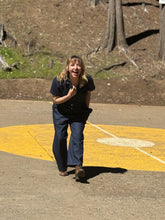Cargar imagen en el visor de la galería, Overol  Mezclilla azul clásico
